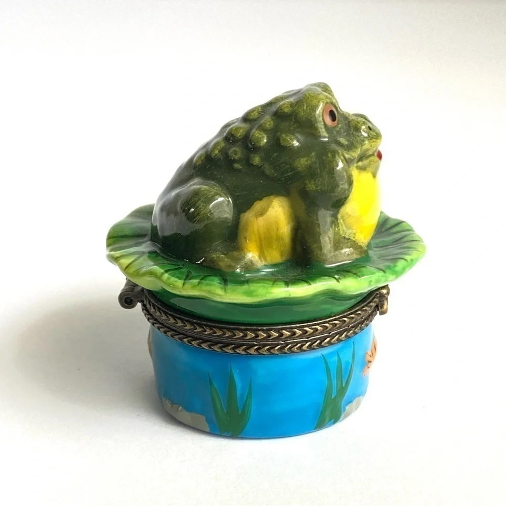 Frog Trinket Box Hand Painted‎ Toad Fish Bowl Pond Prince Decorative Collectible